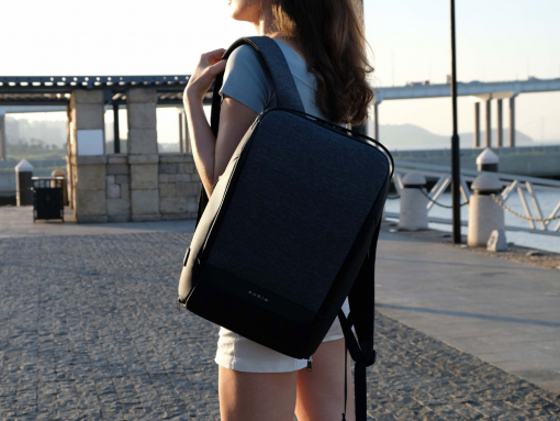 Водостойкий антикражный рюкзак FlexPackPro для ноутбука 15.6" Водостойкий антикражный рюкзак FlexPackPro для ноутбука 15.6"