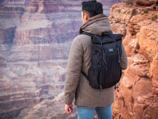 Складывающийся рюкзак-мессенджер «Venturer Eco» для ноутбука 16" Складывающийся рюкзак-мессенджер «Venturer Eco» для ноутбука 16"